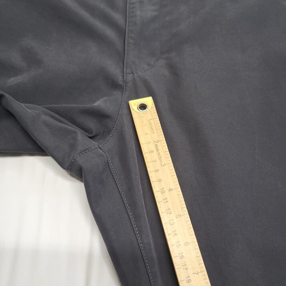 Old Navy Built In Flex Pants Mens 38 X 32 Ultimate Tech Straight Dark Gray - Picture 13 of 16